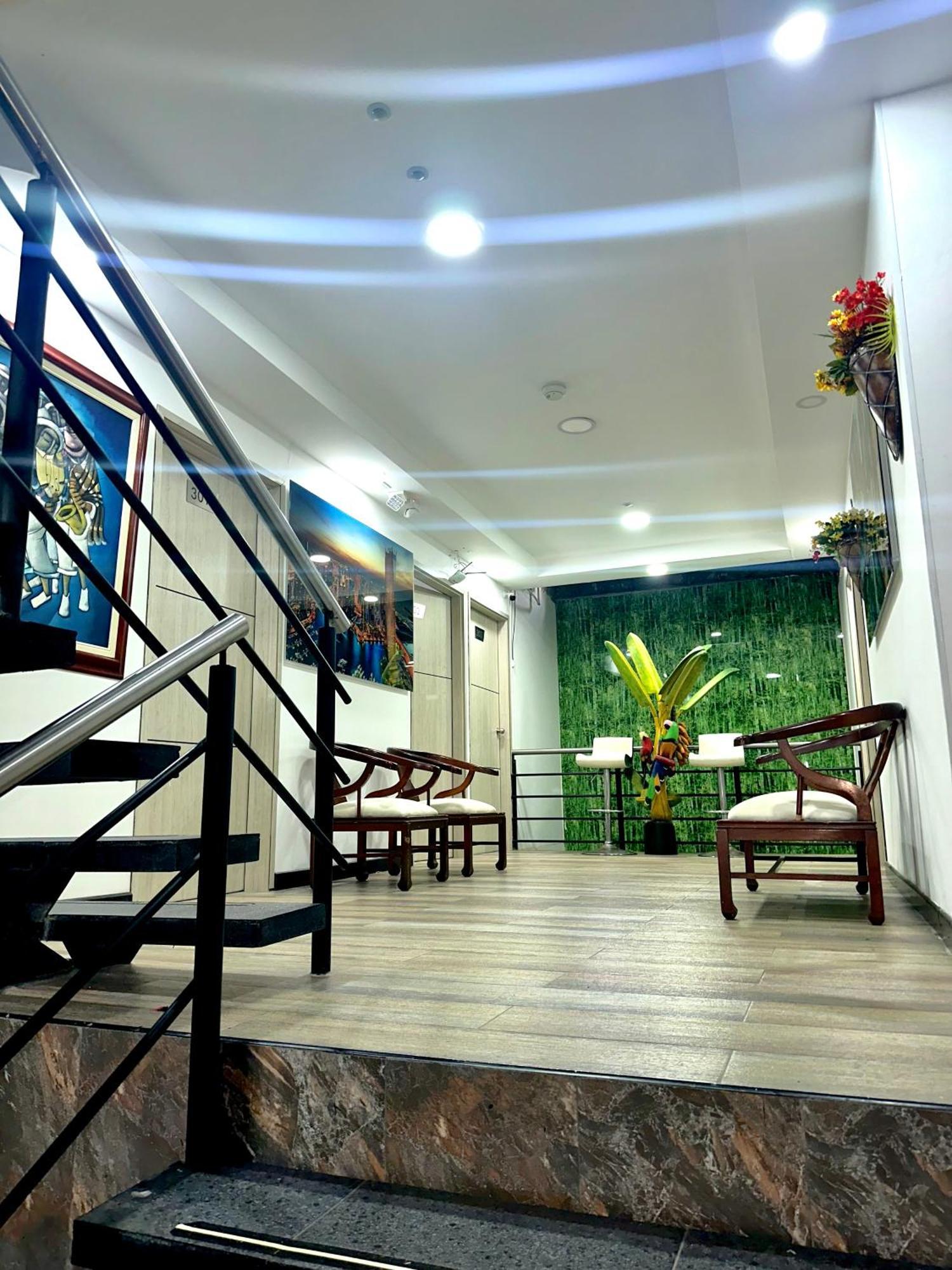Hotel Los Maderos Cali Buitenkant foto